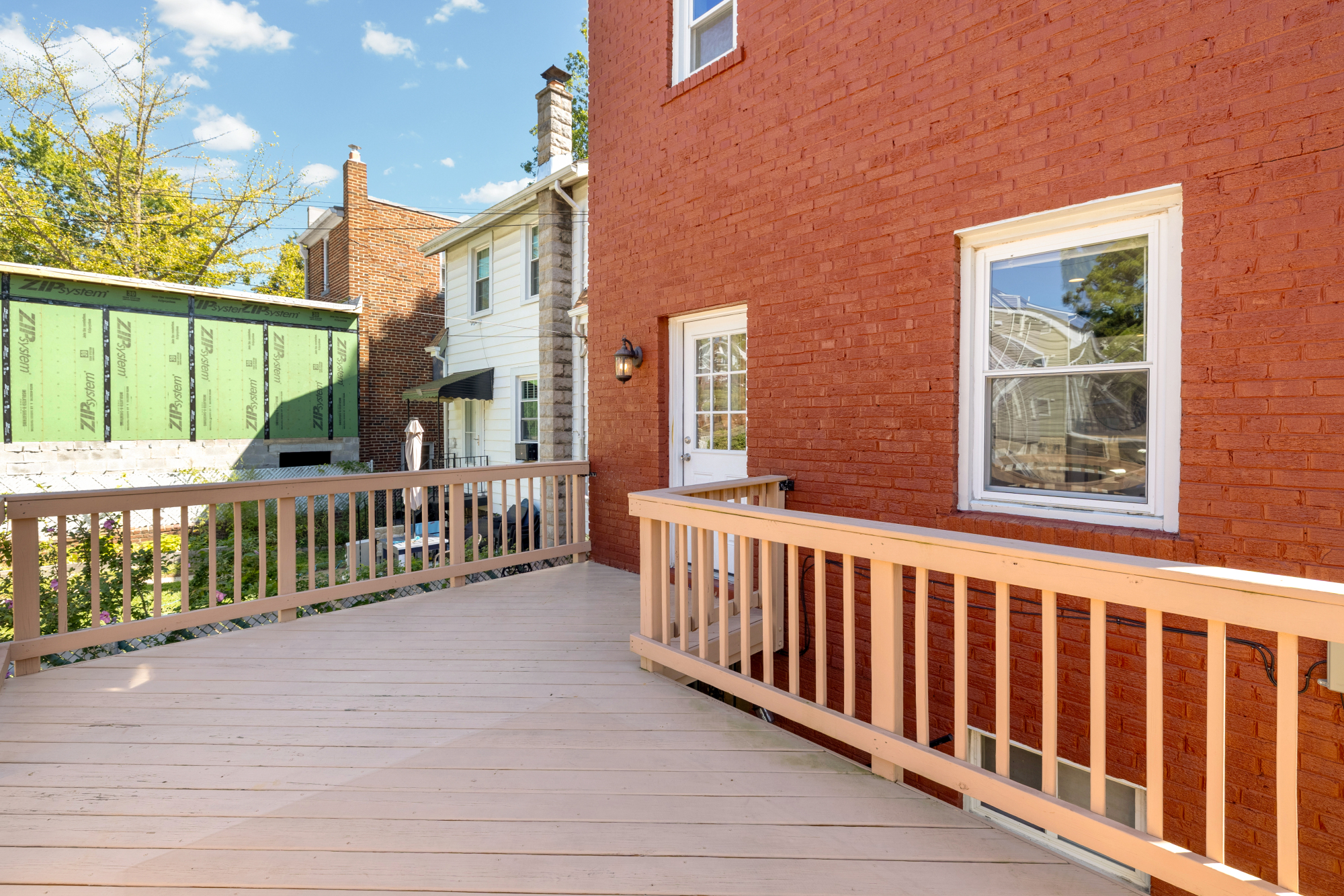 2414 Perry Street NE_Deck 2